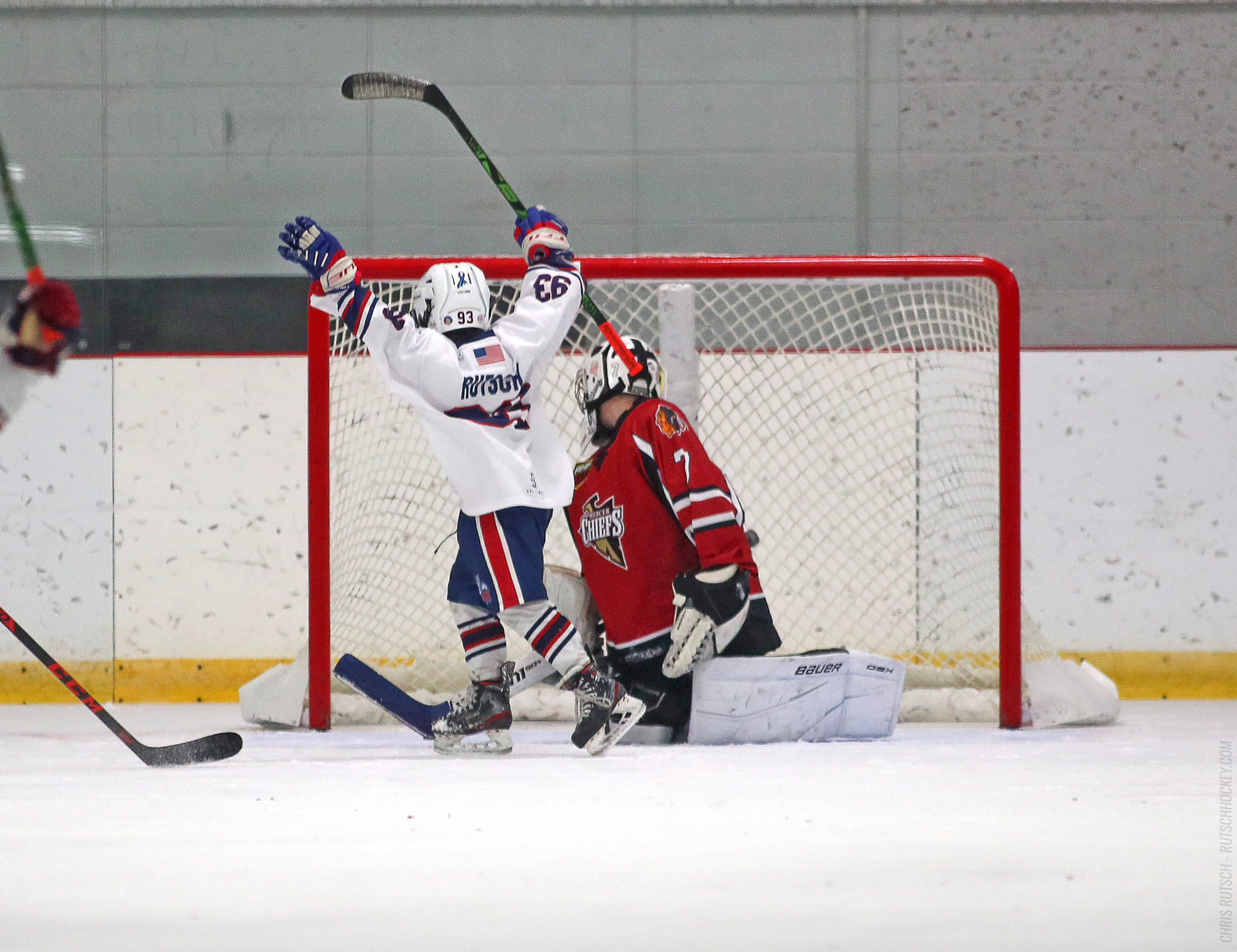 Emmet Rutsch scores on the Mercer Chiefs