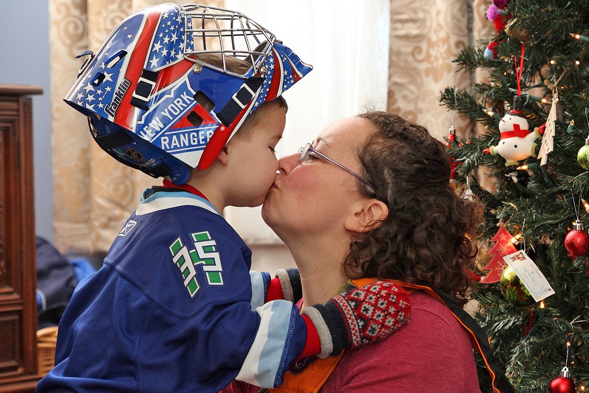 Henrik Rutsch and Mommy